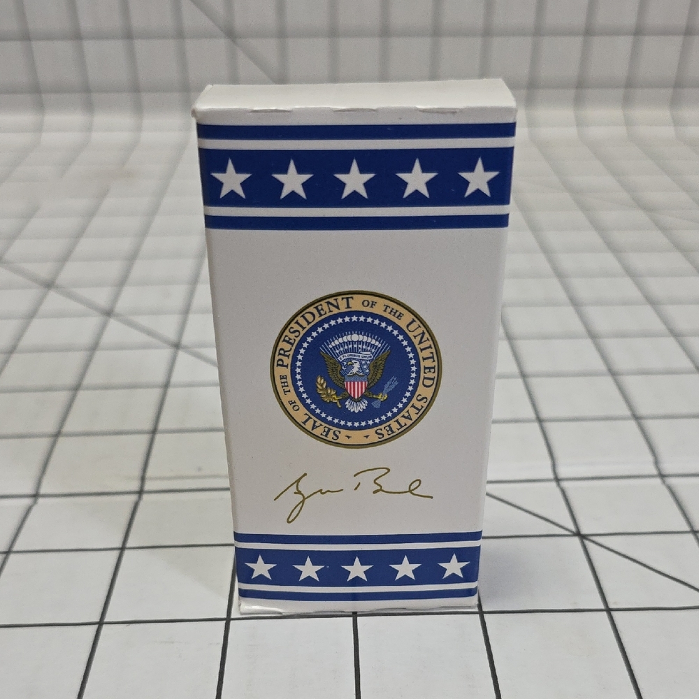 M&M'S Presidential / Unopened Box of Peanut M&M's/ George Bush